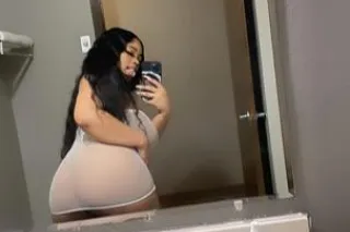 🔥RATE - S P E C I A L🔥BACK IN TOWN DONT MISS OUT 🍑 🎀Pretty Pink, Tight, and 💦Wet😻 🙊ⓦⓘⓛⓓ🙉 💦👅 SLIM , NAUGHTY!!!💦SWEET LIKE CANDY!🍭 - Image 3